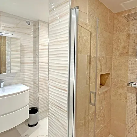 Apartament Le Neptune *